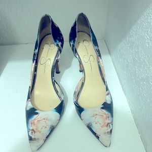 Floral Pumps